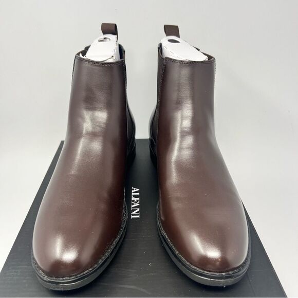 Aflani Chelsea Boots - Picture 5 of 8